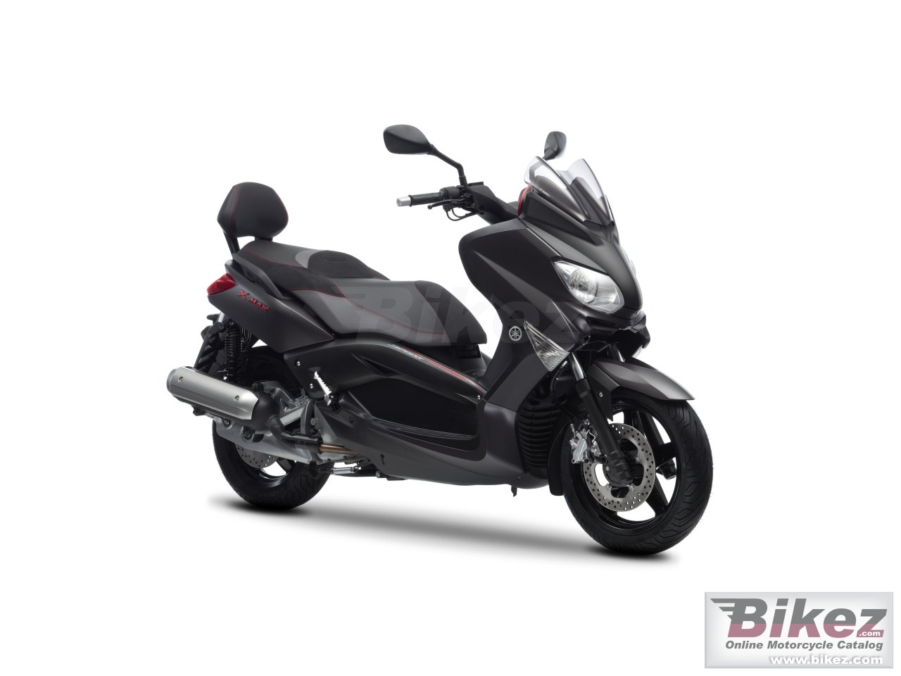 Big Yamaha x-max 125 sport picture and wallpaper from Bikez.com